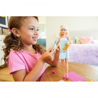 MATTEL Wellness Barbie'nin Spa Günü Bebekleri 
